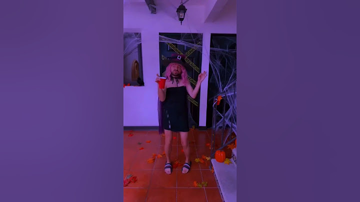 En la fiesta de disfraces 🤣🤣🤣🤣 #divertido #humor #risas #viral #comedia #parati #fiesta #disfraces