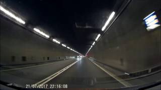 Dashcammitschnitt Im Gotthard-Straßentunnel