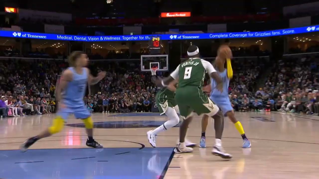 Morant dials up courtside fans after ejection versus Thunder – WWLP