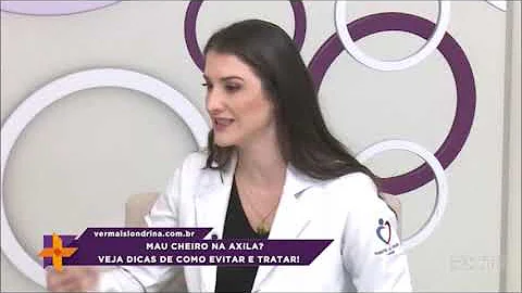 O que pode causar odor nas axilas?