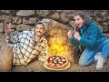 On construit un four  pizza dans la fort le rsultat est incroyable   ft marcelarium