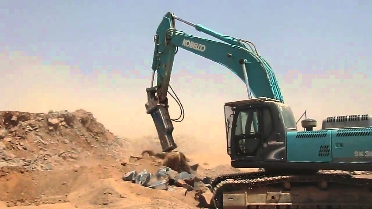 OKADA okada3600 Hydraulic Breaker Operation weight 2610kg YouTube