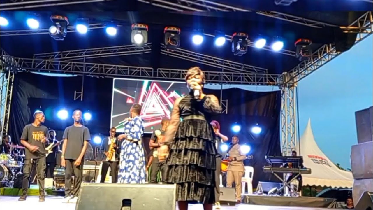 GLORIA PEPELE AT UGANDA KAYUNGA HEALING CRUSADE ft SAMMY DANCER 🇺🇬
