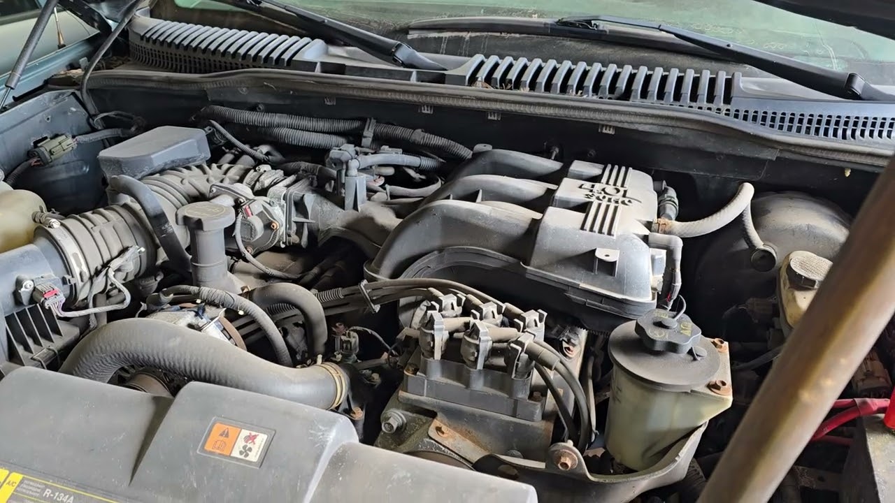 2004 Ford Explorer 4.0L stock # 0425161