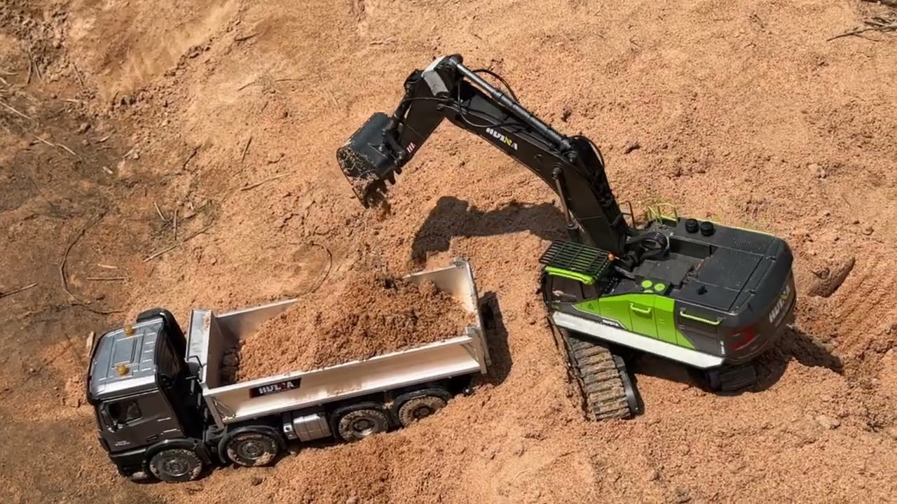 Huina 1593 Loading Huina 1536 Realistic RC Construction Ep 5