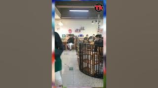 Preman ingusan sok sok an mau menindas mantan bos mafia