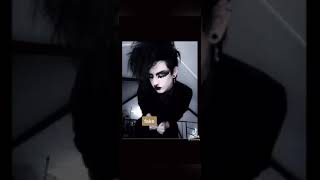 Fake goth vs real goth screenshot 4