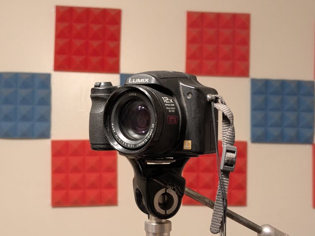 A look at the Panasonic Lumix DMC-FZ7 in 2025! Cheap camera gold