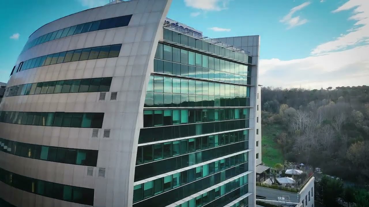 Anadolu Sigorta | Dün 100 yaşındaydık. Bugün 1 fazlası.