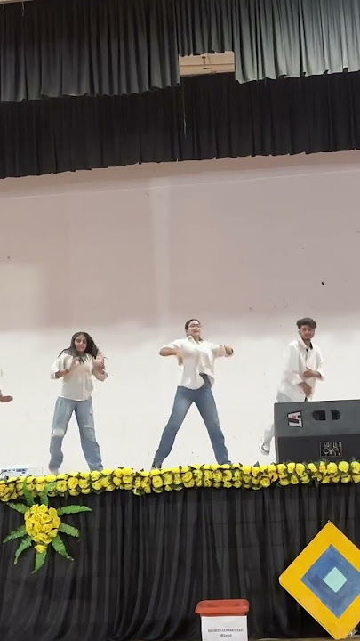 Dil le gayee song dance #dance #dancecover #solodanceperformance