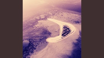 Laid-back Backdrops for Irie Vibes