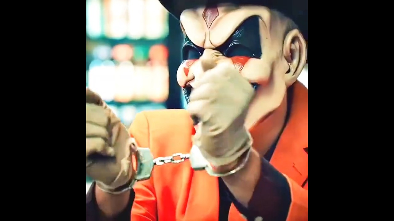 He is not a human! 🤡😱 