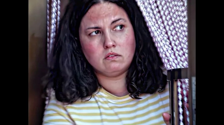 Girl is mocked by her classmates for looking like a fat pig./🎬Cerdita (2022)/#movie #film #edit