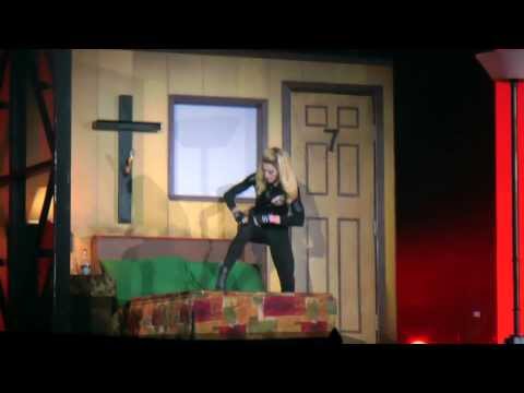 Video: Hoe Was Madonna's Concert In St. Petersburg?