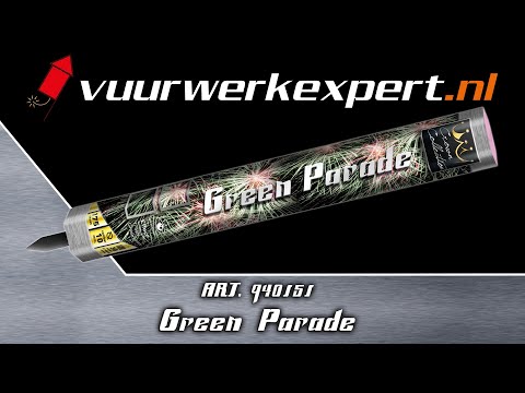 In deze video zie je de Crown Green Parade art.940151175 schots Romeinse kaars batterij met gif groene kometen.Enjoy! http://www.vuurwerkexpert.nl/Het allerb...