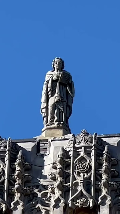 Game of Thrones in Yale version! #shorts #yale #architecture #gameofthrones #yaleuniversity #classic