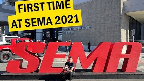 SEMA 2021 Day 1 Walk Around