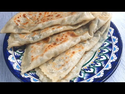 Мука, кипяток, Зелень и Творог! Вот, как нужно готовить Кутабы! ВЕК ЖИВИ-ВЕК УЧИСЬ!