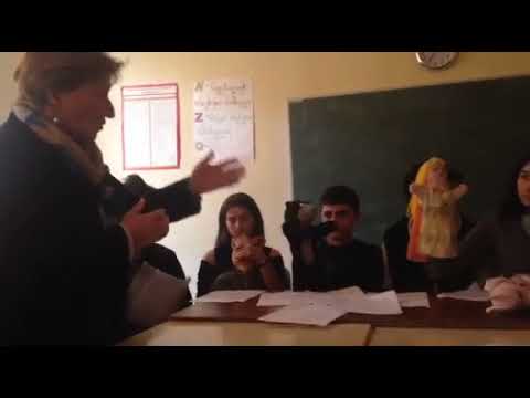 თოჯინების თეატრი ,,კეთილი მგელი\"– მზადება თავისუფალი გაკვეთილისთვის