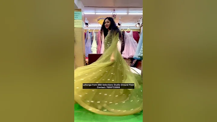 Designer Bridal Gown😍Shopping in Chandni Chowk#shorts #ashortaday #lehenga #lehengacholi