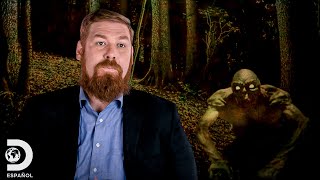 Una criatura extraña acecha dentro de un bosque canadiense | Videos Paranormales | Discovery en Espa