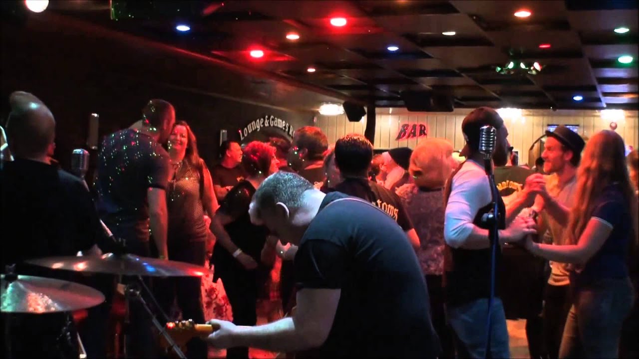 Black Cat Trio ''rockabilly man'' @  Hot Rods and Hills 2015