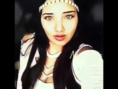 الفتاة الجزائرية التي أدهشت العالم  DubsMash algerien 2017    YouTube
