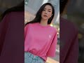เปลี่ยนลุคธรรมดาให้ดูโดดเด่นกับเสื้อยืดฟอกเท่ๆ ใส่สบายทุกวัน