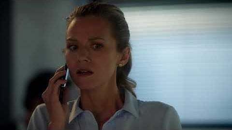 Lethal Weapon S02 Ep02 - Palmer is calling Riggs, part 2.