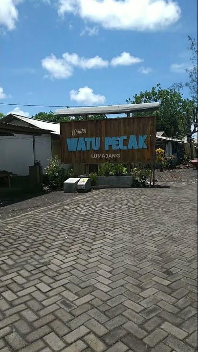 Pesona Wisata Watu Pecak Lumajang yang exotic