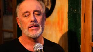 Bob Telson sings Calling You (from Bagdad Cafe)