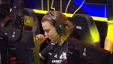 Aleksib insane 1v3 clutch against FURIA