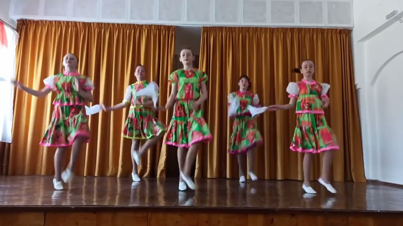 Народный танец 