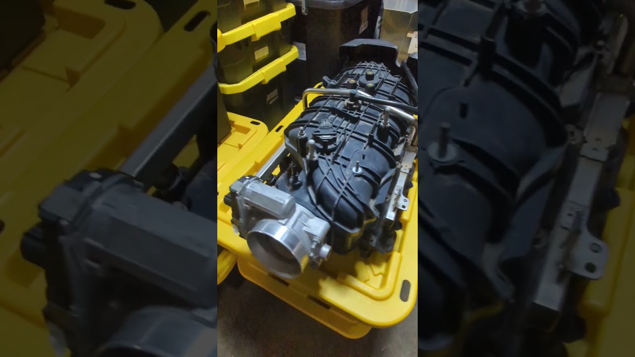 Facebook Marketplace Find Rec Port LS Truck intake with the big Flex Fuel Injectors 