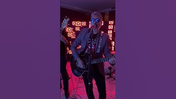 Thumbnail of Cover SIGNOS  Me siento mucho mejor - Canción de Charly García #rock #music #concierto #musica #show