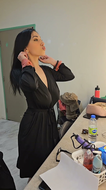 Bouncy Hanna Orio Takes Too Long to Get Ready, Eila Adams Storms In Naked News Changeroom