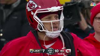 Patrick Mahomes goes to the locker room \& Chad Henne leads a touchdown drive