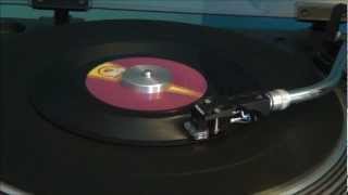 Martha & The Vandellas - Heat  Wave