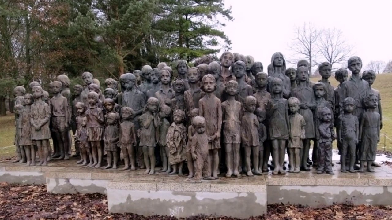 памятник детям войны фото
