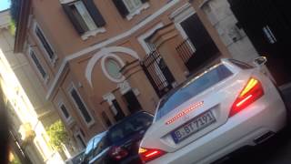 Mercedes Sl Granny White Miami Style Vs Honda Super Bol Dor 1100Na Bella Lotta