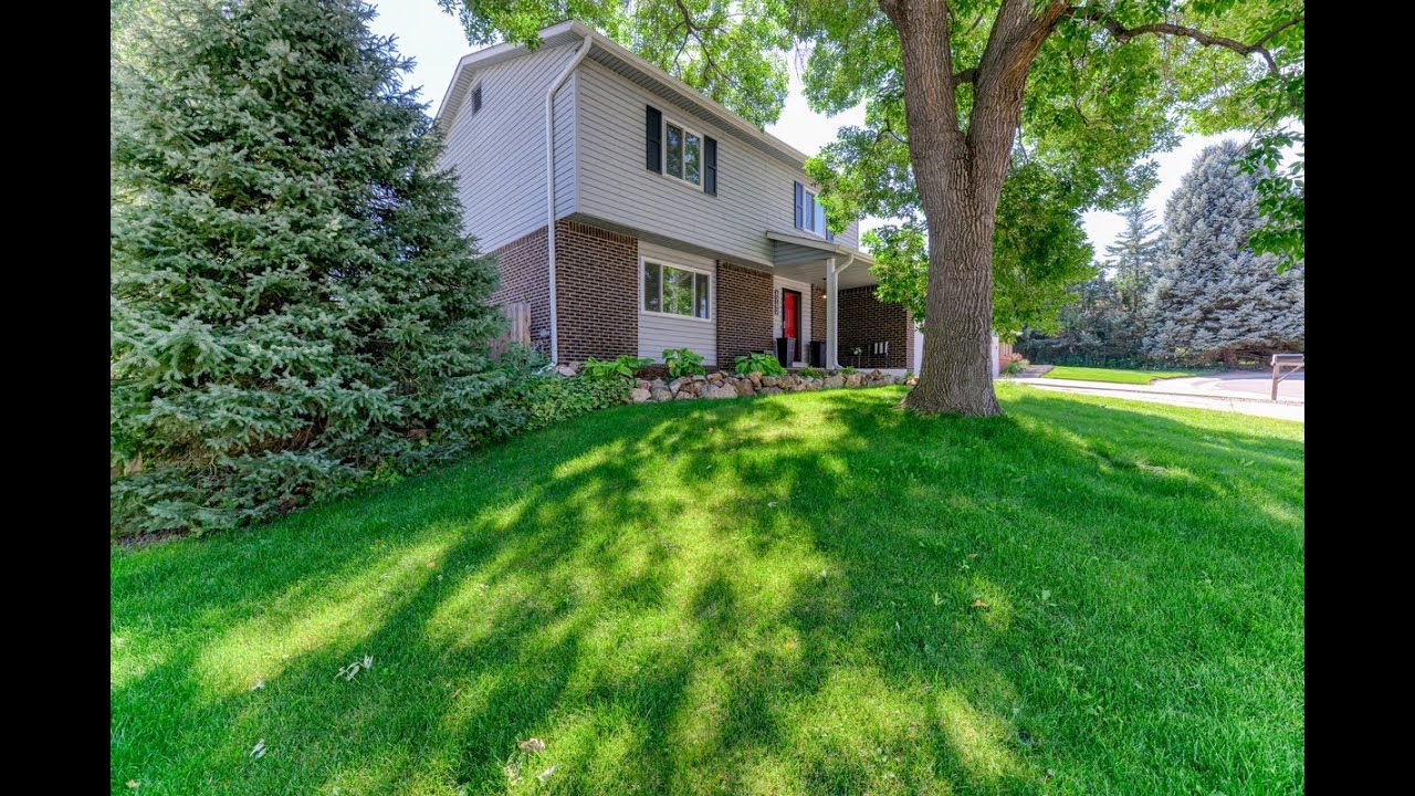 6762 Beech Dr, Arvada, CO 80004