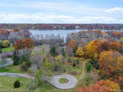 5345 Elmgate Bay Dr, Orchard Lake, MI home video tour
