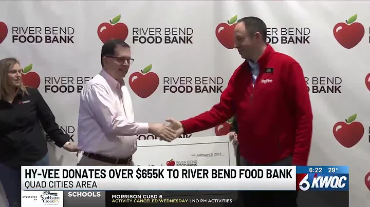 Hy-Vee donates $655,437 to River Bend Food Bank