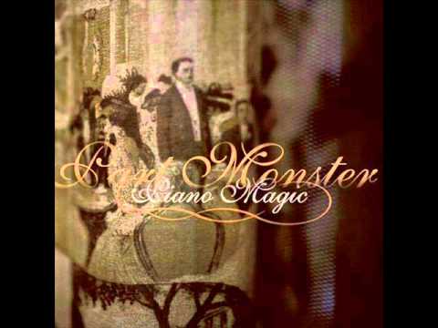 Piano Magic - The King Cannot Be Found (audio and lyrics) akkoorden