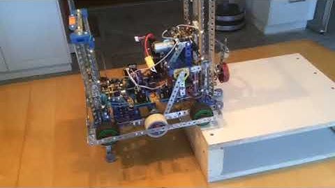 LOKI, a climbing robot inspired from the 2019 FRC challenge