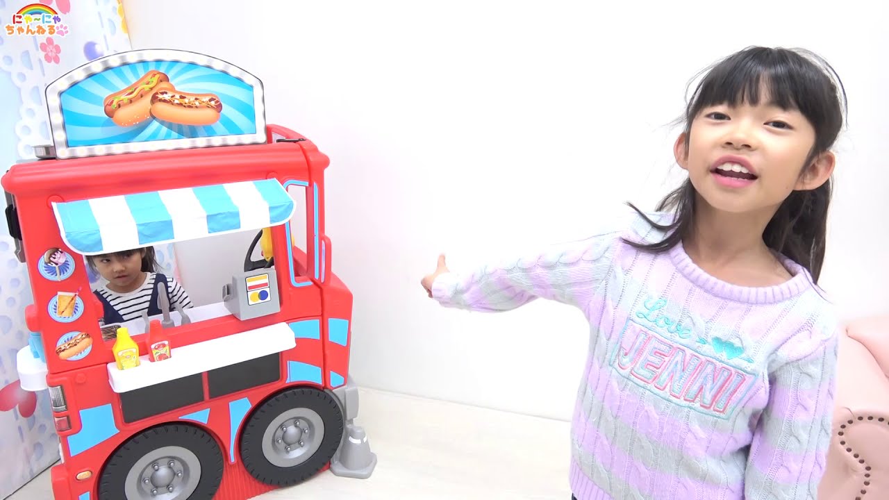 〈クリスマス〉食いしん坊サンタクロース　ホットドッグ クリスマス〉食いしん坊サンタクロースホットドッグ