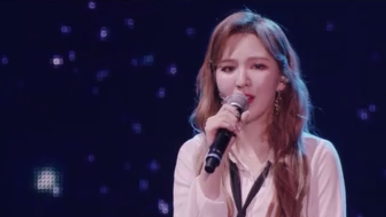 Red Velvet - One of These Nights [Live at Red Room Concert in Japan]