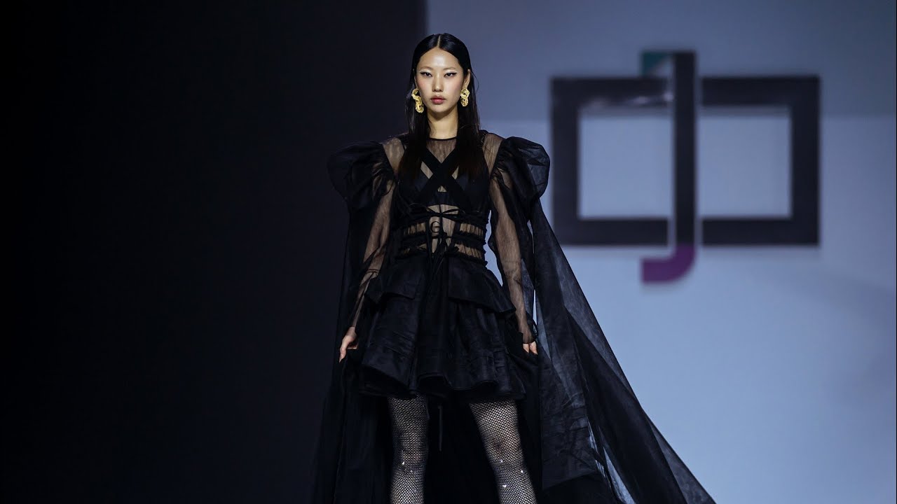 The world is her runway | Ye Seon Ho » The Fabolous