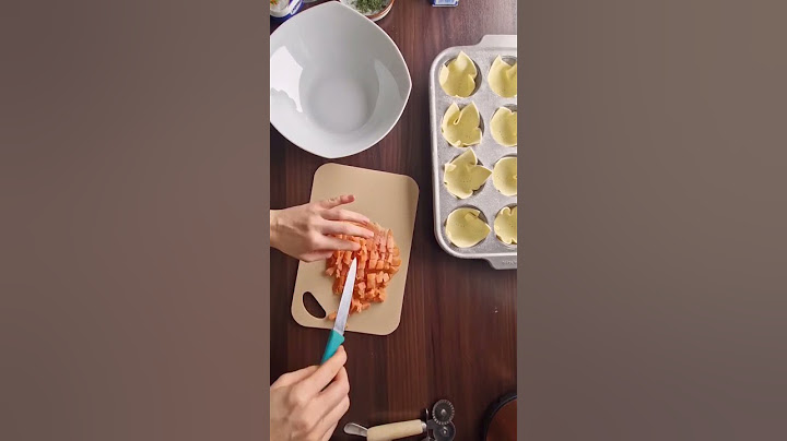 Leckere Blätterteig Häppchen mit Räucherlachs, Fingerfood, Snack, Vorspeise, Partyrezept, einfach