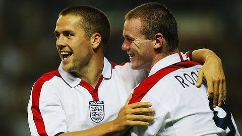 ROONEY VS OWEN: WHO WAS THE BETTER PLAYER AT 17? THE TRUTH WILL SHOCK YOU